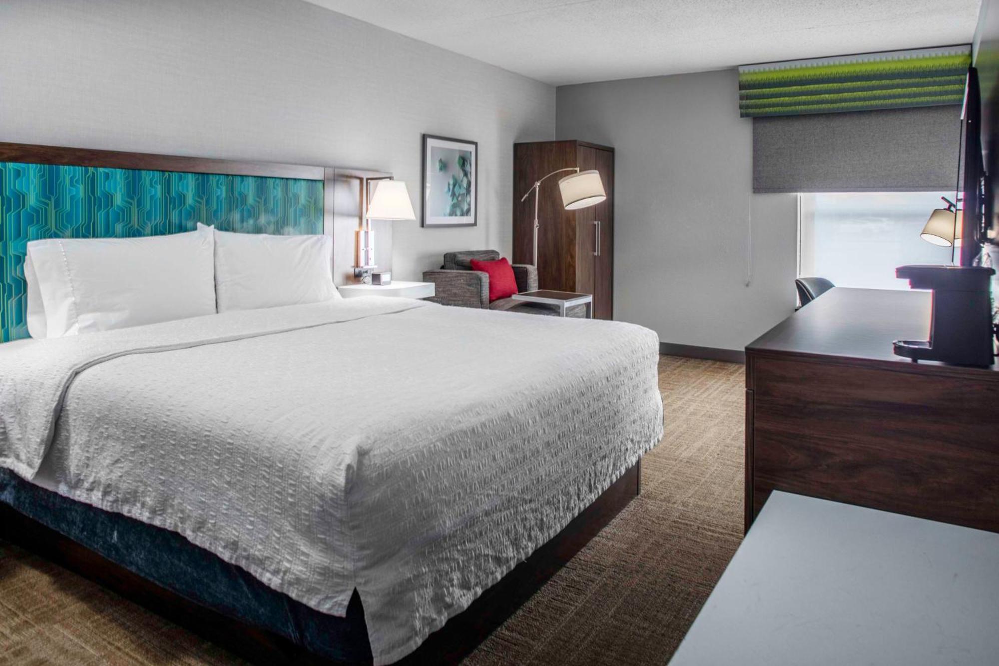 Hampton Inn Detroit Northville Exterior photo